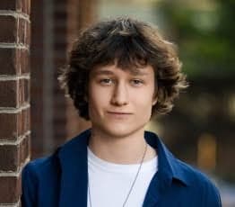 Ryan Schenck Intern Headshot