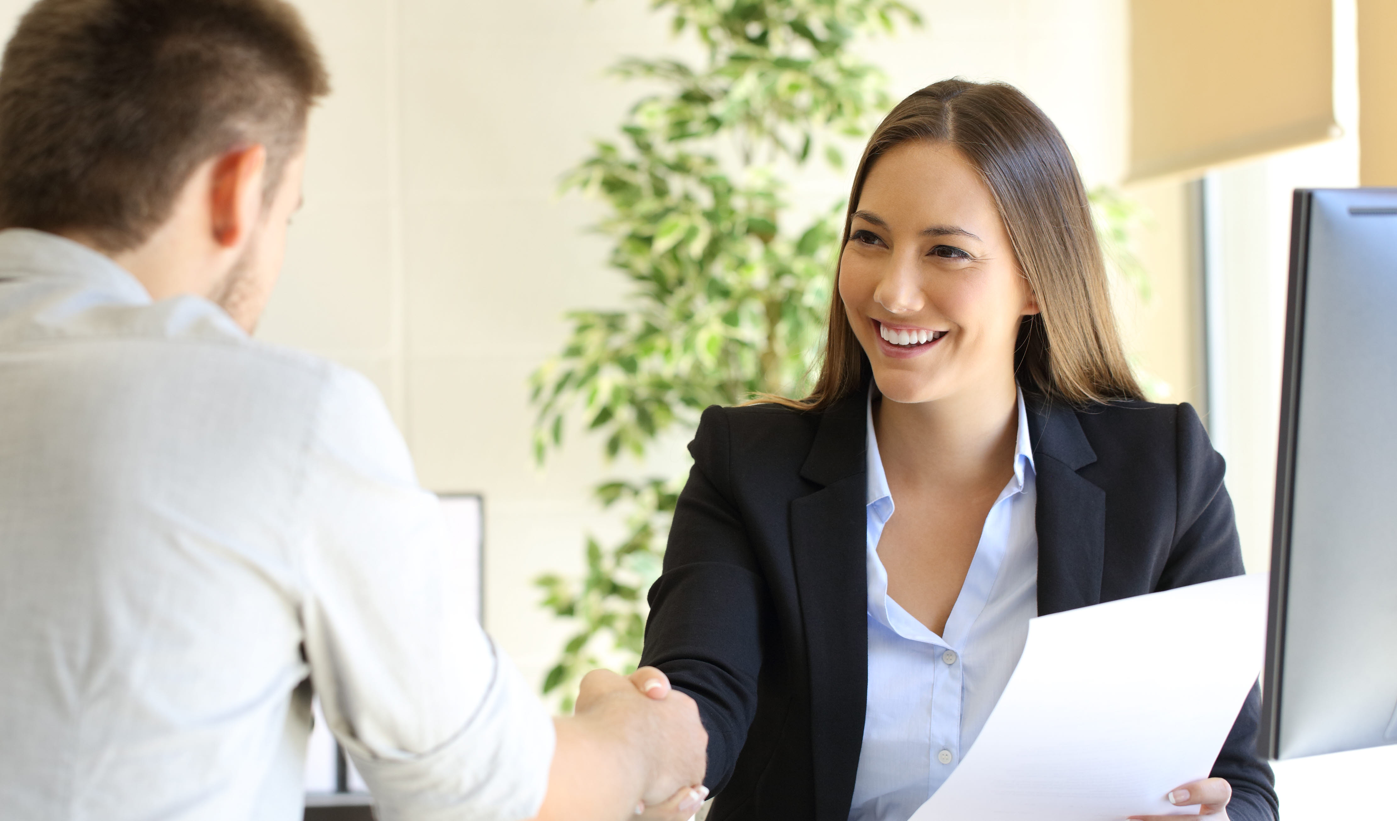 What Hiring Managers Look for in a Good Resume